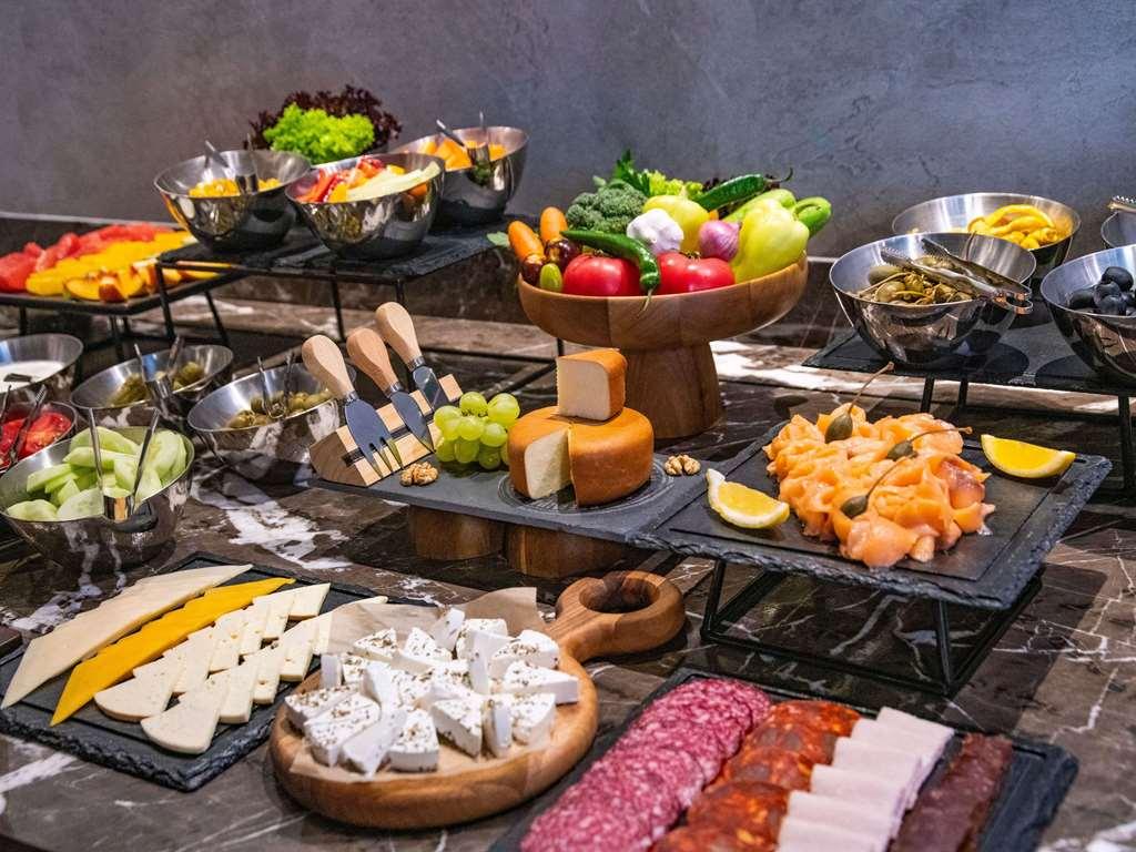 Tbilisi Philharmonia Apartment Restaurant photo